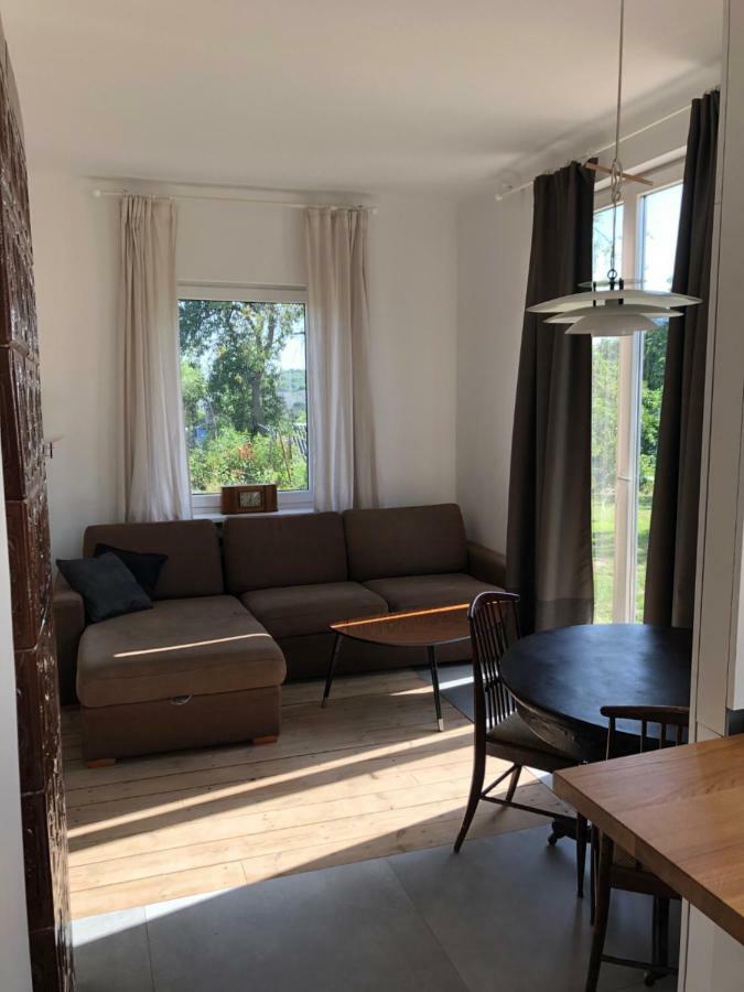 Hillside View House With Garden, Private Parking, Quiet Location - 12 Min To Old Town Anytime, Long Stays Welcome Vilnius Exterior photo